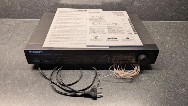 Pioneer radio tuner F-204RDS, Audio, Tv en Foto, Tuners, Ophalen of Verzenden