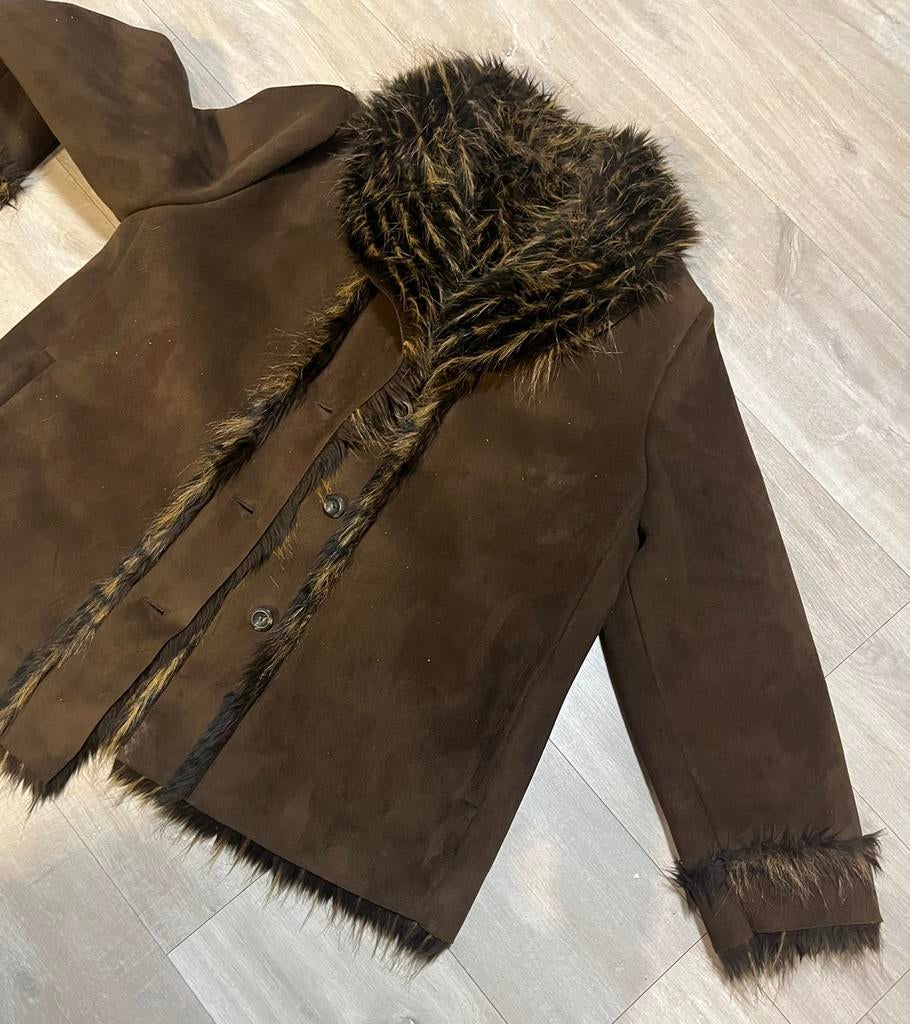 bruine suède jas met imitatiebontkraag (uhle), Ophalen of Verzenden, Zo goed als nieuw, Maat 42/44 (L), Bruin