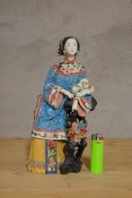 beeldje porselein china  Geisha, Antiek en Kunst, Ophalen of Verzenden