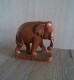 HOUTSNIJWERK OLIFANT INDIA + MERKSTEMPEL 13 x 12,5 x 6,0 cm, Verzenden