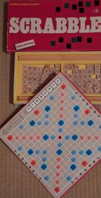 Scrabble Spel Compleet Zie Foto's, Hobby en Vrije tijd, Gezelschapsspellen | Bordspellen, Ophalen