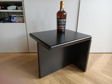 Vintage bijzettafel (salontafel / nachtkastje) jaren 80 beschikbaar voor biedingen