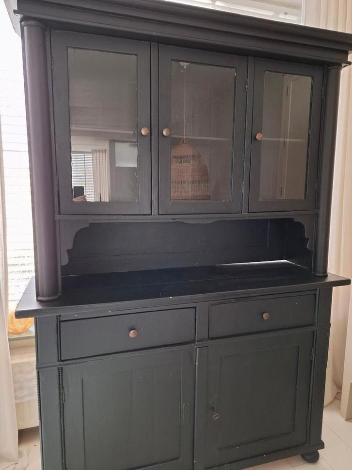 Grenen buffetkast zwart - veel bergruimte, Huis en Inrichting, Kasten | Buffetkasten, Gebruikt, 150 tot 200 cm, 100 tot 150 cm