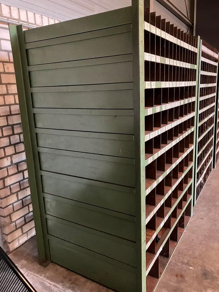 Zware stalen ijzer rekken magazijn industrie metaal staal, Doe-het-zelf en Verbouw, Metalen, Gebruikt, IJzer, Ophalen