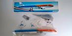 KLM Oranjepride vliegtuig Boeing 777, 1:200, Nieuw in doos., Ophalen of Verzenden, Nieuw, Schaalmodel