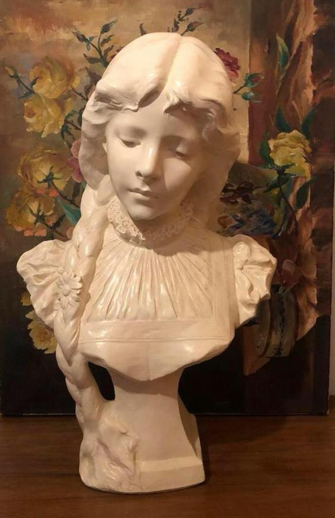 Groot borstbeeld meisje met vlecht, Antiek en Kunst, Curiosa en Brocante, Ophalen