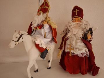 2 grote sinterklaas poppen ca 40 cm in één koop  beschikbaar voor biedingen