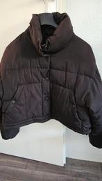 Korte pufferjas Pull & Bear, Kleding | Dames, Jassen | Winter, Ophalen of Verzenden, Zo goed als nieuw, Maat 36 (S)