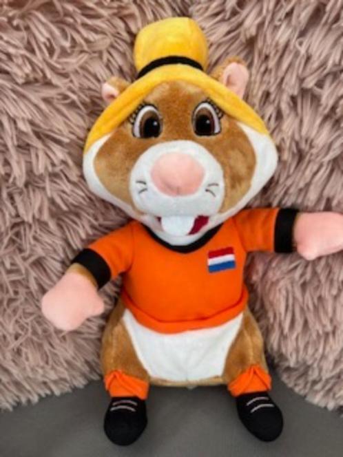 AH Hamster Oranje voetbalster vrouwen, Verzamelen, Supermarktacties, Albert Heijn, Ophalen of Verzenden