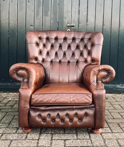 Super stoere Chesterfield vintage fauteuil, Huis en Inrichting, Fauteuils, Gebruikt, Ophalen