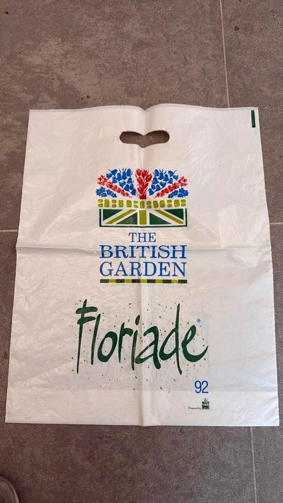 Floriade Tassen 1992 - Zeldzaam!, Verzamelen, Overige Verzamelen, Gebruikt, Ophalen of Verzenden