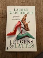 Leugens en Lattes - Lauren Weisberger, Boeken, Ophalen of Verzenden, Gelezen, Lauren Weisberger, Nederland