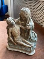 Zwaar stenen religieus beeld, Antiek en Kunst, Antiek | Religie, Ophalen of Verzenden