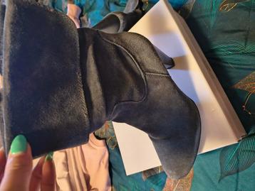 Suede schoenen grijs maat 38 beschikbaar voor biedingen