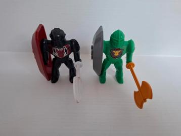 LEGO Knights Kingdom II Nestlé promo sets 4941 + 4942 beschikbaar voor biedingen