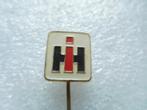 speldje HI International Harvester, Verzamelen, Speldjes, Pins en Buttons, Ophalen of Verzenden, Gebruikt, Overige onderwerpen