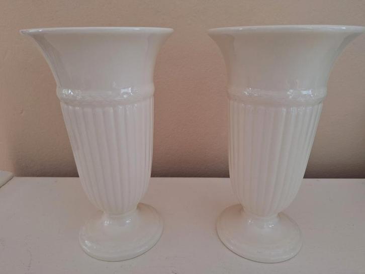 Wedgwood Edme Vazen - Nieuwstaat!, Huis en Inrichting, Woonaccessoires | Vazen, Nieuw, Wit, Minder dan 50 cm, Aardewerk of Porselein