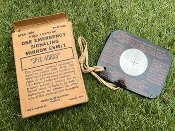 WO2 Amerikaans Emergency Signaling Mirror ESM1 USAAF beschikbaar voor biedingen