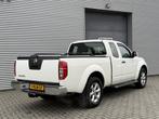 Nissan Navara 2.5 dCi XE King Cab I 4WD I Clima. I Cruise I, Auto's, Nissan, Euro 5, Stof, Gebruikt, Wit