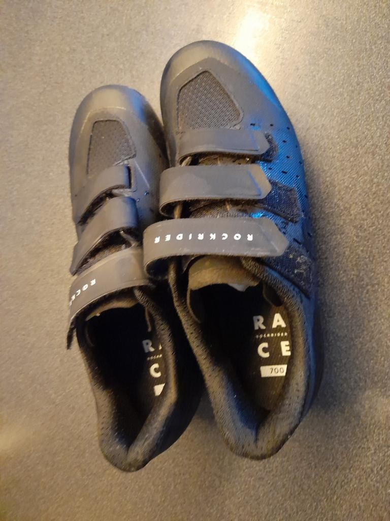 Rockrider mtb schoenen race 700 zwart maat 39, Ophalen, Zo goed als nieuw, Helm