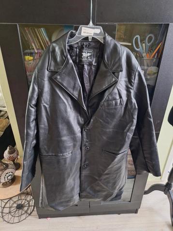 Lederlook jas beschikbaar voor biedingen