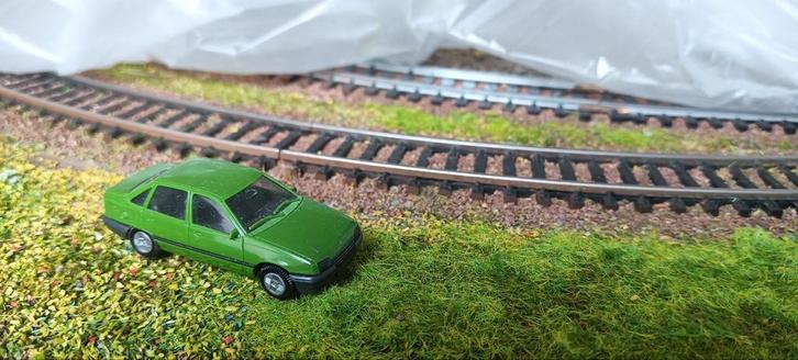 Opel Kadett sedan Herpa., Hobby en Vrije tijd, Modelauto's | 1:87, Zo goed als nieuw, Auto, Herpa, Ophalen of Verzenden