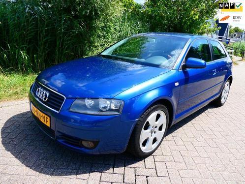 Audi A3 1.6i 102pk Clima Cruise Trekhaak INRUILKOOPJE ZO MEE, Auto's, Audi, Bedrijf, Te koop, A3, ABS, Airbags, Airconditioning