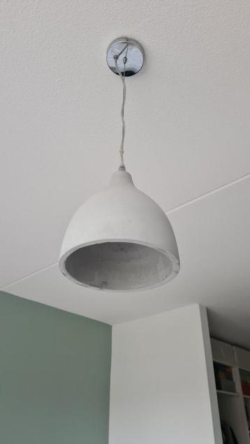 Hanglamp Beli betonlook grijs beschikbaar voor biedingen
