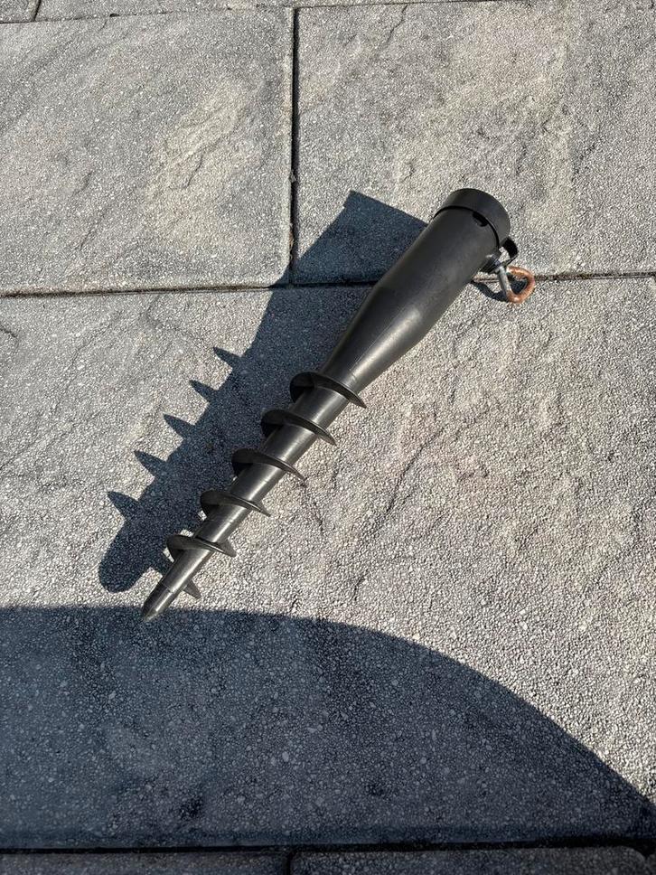 Parasolpin - Stevige Verankering, Tuin en Terras, Parasols, Zo goed als nieuw, Strandparasol, Minder dan 1 meter, Ophalen