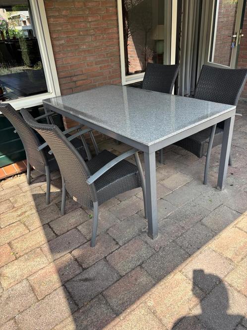 Bois le Duc tuinmeubelset – natuurstenen tafel + 6 stoelen, Tuin en Terras, Tuinsets en Loungesets, Zo goed als nieuw, Ophalen