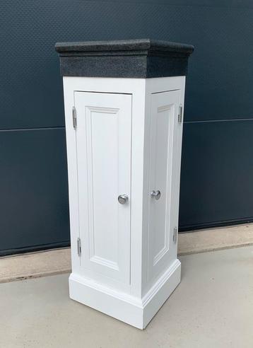 Van Heck Hoekfonteinkast in landelijke stijl beschikbaar voor biedingen