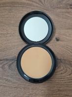 ZGAN Mac Studio Fix Poeder Foundation NC25, Ophalen of Verzenden, Zo goed als nieuw, Beige, Gehele gezicht