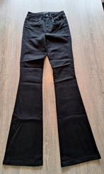 Nieuw only flared broek zwart xs 32, Kleding | Dames, Spijkerbroeken en Jeans, Nieuw, Ophalen of Verzenden, W27 (confectie 34) of kleiner
