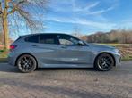 BMW 1-Serie 118i automaat M sport, Auto's, 136 pk, Particulier, 3 cilinders, Zilver of Grijs