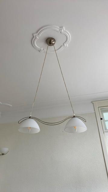 Verlichting set beschikbaar voor biedingen