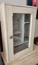 Oud Frans houten vitrinekastje Brocante kastje
60 cm hoog, Antiek en Kunst, Ophalen