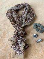Zilveren ring/ panterprint sjaal/ armband, Gebruikt, Overige kleuren, Ophalen of Verzenden, 17 tot 18