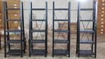 Industriele zwarte "schuine" mangohouten boekenkast van 60cm, Huis en Inrichting, Kasten | Boekenkasten, 50 tot 100 cm, Nieuw