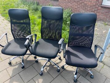 3 Markus bureaustoelen ergonomisch  beschikbaar voor biedingen