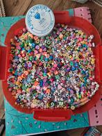 Doos met kralen, Ophalen of Verzenden, Kraal