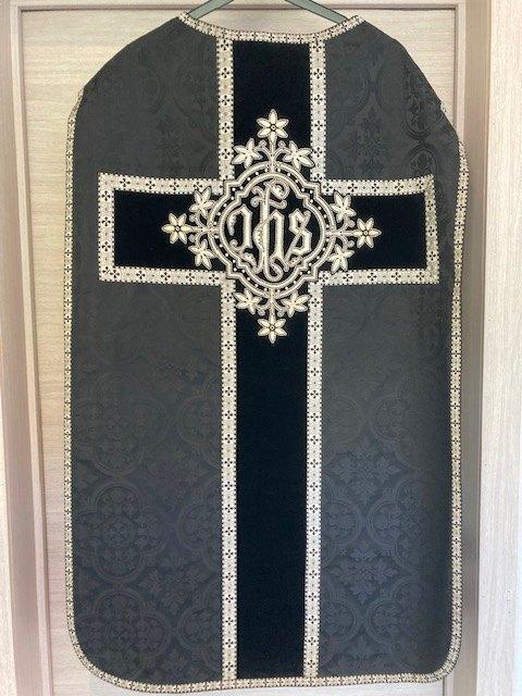 Zwarte kazuifel priester pre Vat. II antiek, Antiek en Kunst, Antiek | Religie, Ophalen of Verzenden