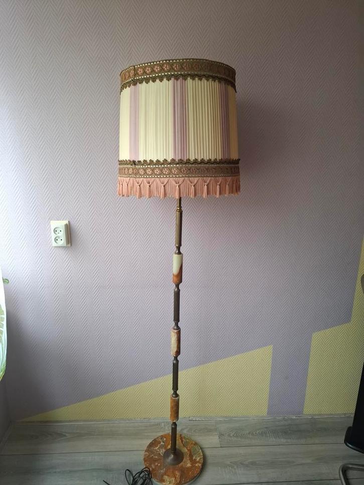 Vintage Staande Lamp met Geplooide Kap, Antiek en Kunst, Antiek | Lampen, Ophalen