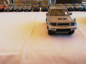 Cararama modelauto Mitsubishi Pajero schaal 1:43 beschikbaar voor biedingen