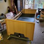 Hoog / laag bed / ziekenhuisbed., Diversen, Verpleegmiddelen, Ophalen