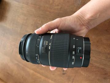 Tamron 70-300mm Telelens beschikbaar voor biedingen