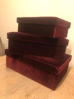 Drie roodfluwelen dozen, Sieraden, Tassen en Uiterlijk, Beautycases, Ophalen of Verzenden, Zo goed als nieuw