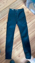 Levis zwarte jeans mt 26, Ophalen, Zo goed als nieuw, Zwart, W27 (confectie 34) of kleiner