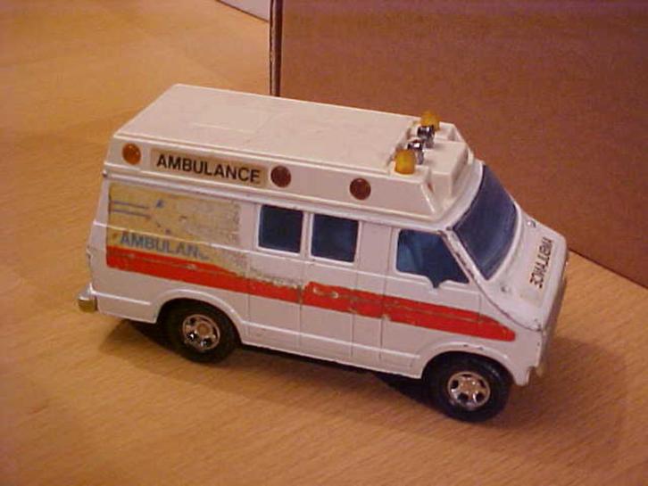 Matchbox K-38 - Dodge Ambulance (wit) 1/36, Hobby en Vrije tijd, Modelauto's | Overige schalen, Gebruikt, Auto, Ophalen of Verzenden