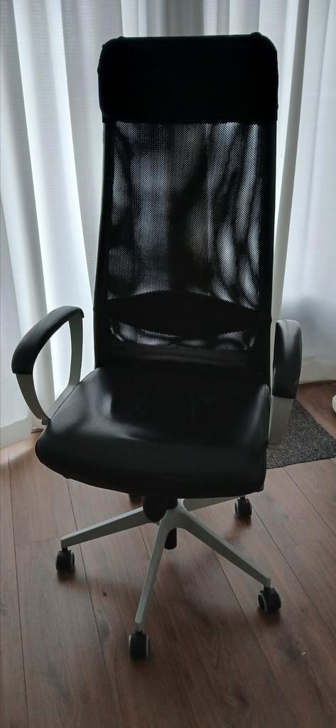 IKEA Markus bureaustoel (zwart, leder), Huis en Inrichting, Bureaustoelen, Gebruikt, Bureaustoel, Zwart, Ophalen