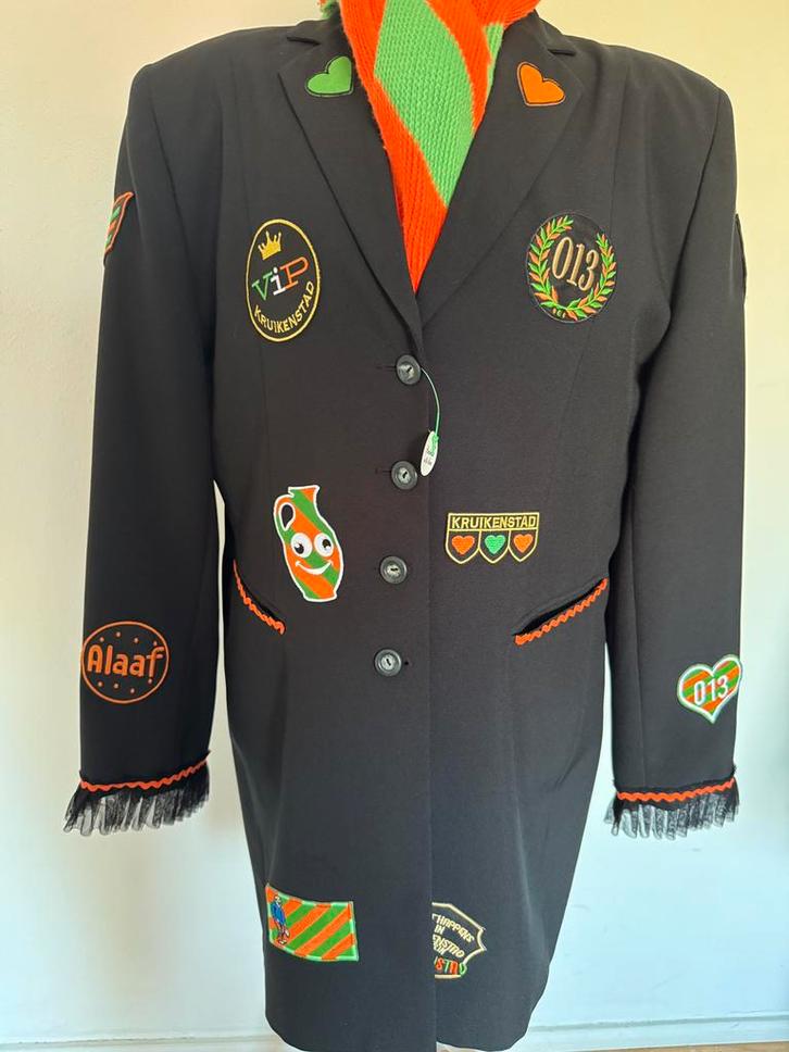 Kruikenstad jas Carnavals jas Tilburg, Kleding | Dames, Carnavalskleding en Feestkleding, Kleding, Carnaval, Ophalen of Verzenden